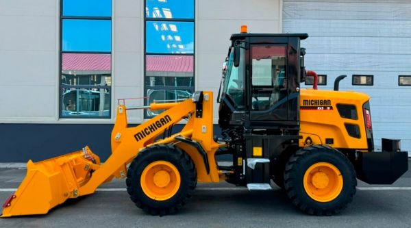 10582007 N - Pala Forrajera R45IV