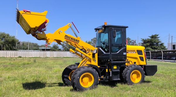 10582005.4 N - Pala Forrajera R45IV+